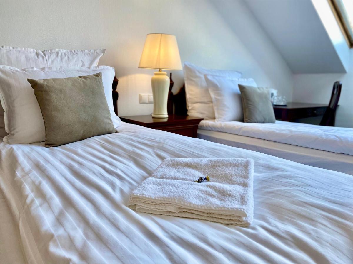 Opera16 Guestrooms Budapest Exterior photo